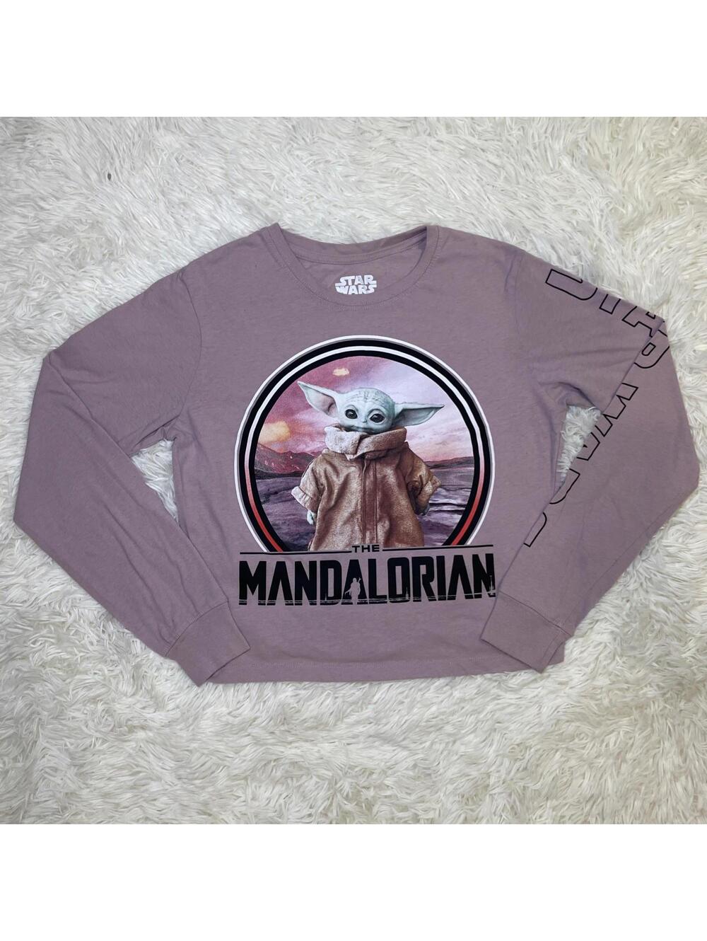 Star Wars Mandalorian Women’s size S pink long sleeve Cropped T-shirt Baby Yoda